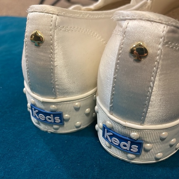 Keds for Kate Spade White Silk Slip-ons with Pearls NEVER USED - Picture 6 of 6
